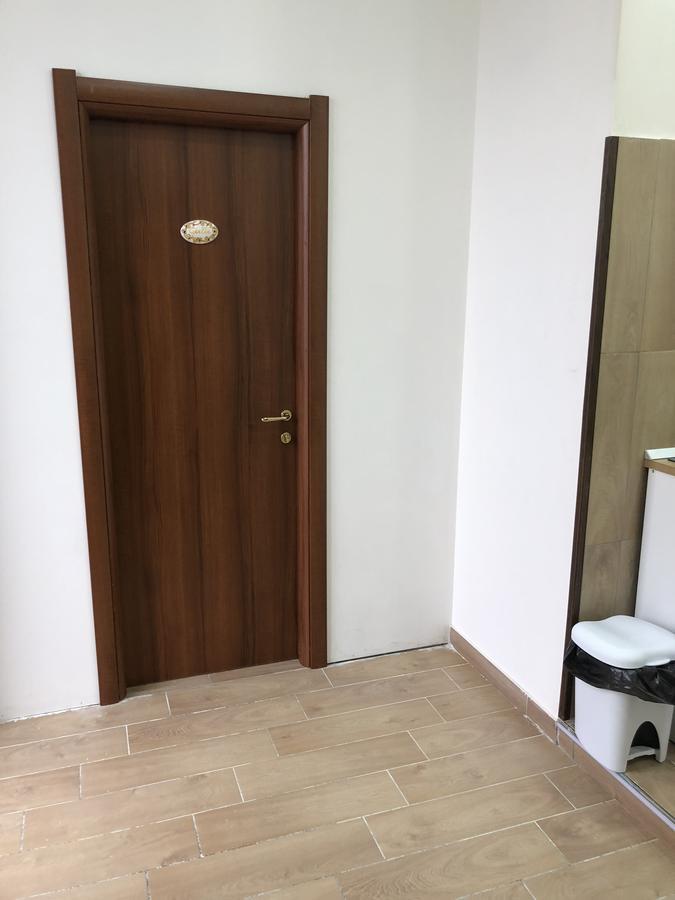 La Casa Di Fafa Bed & Breakfast Napoli Bagian luar foto